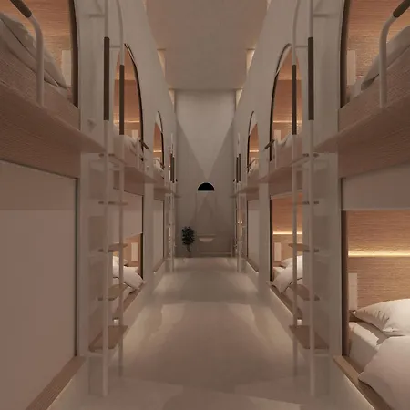 Literal Capsule hotel *